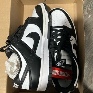 Nike Dunk Low Retro White Black Panda, size 9